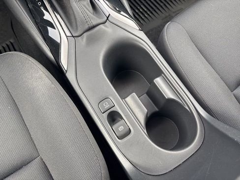 Used 2023 Toyota Corolla LE image 33