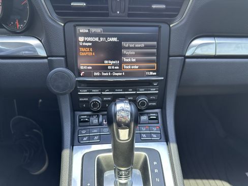 Used 2014 Porsche 911 Carrera 4S AWD/4WD image 17