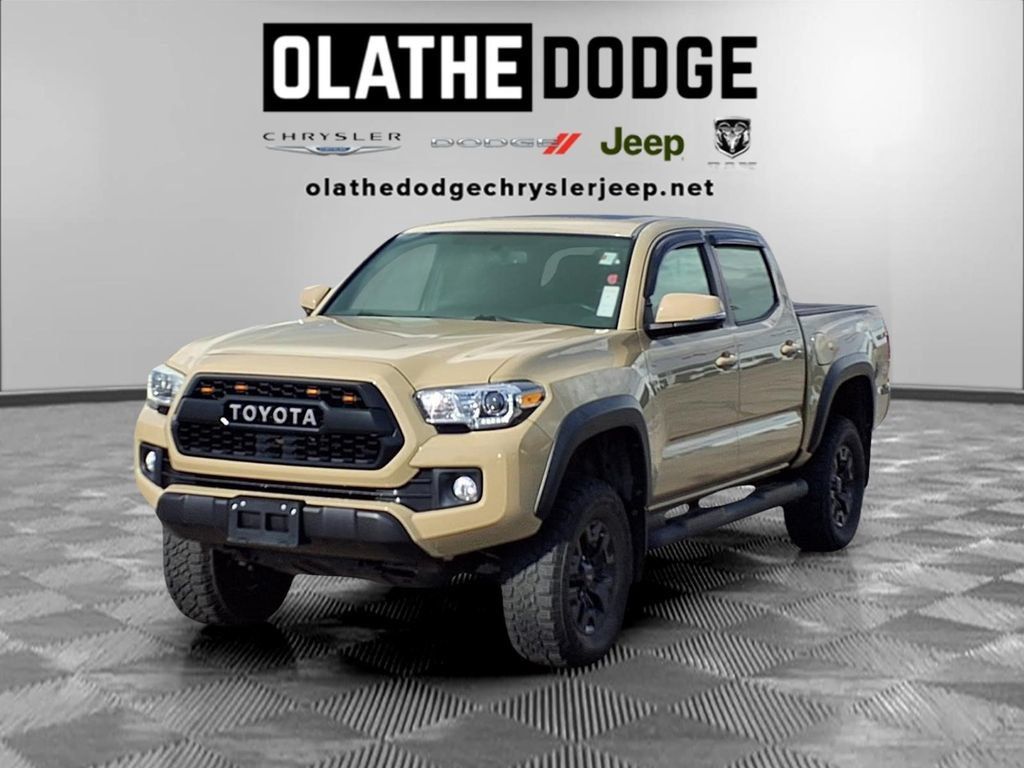 Used 2017 Toyota Tacoma TRD Off-Road AWD/4WD image 1