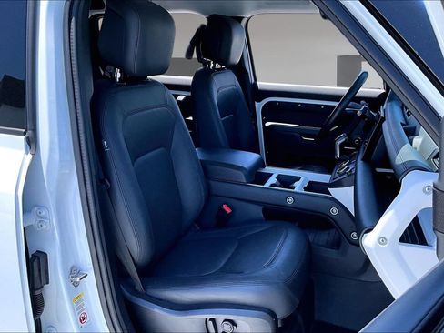 Certified 2025 Land Rover Defender 110 S AWD/4WD image 27