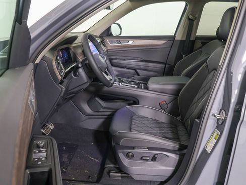 New 2026 Volkswagen Atlas SEL Premium R-Line AWD/4WD image 5