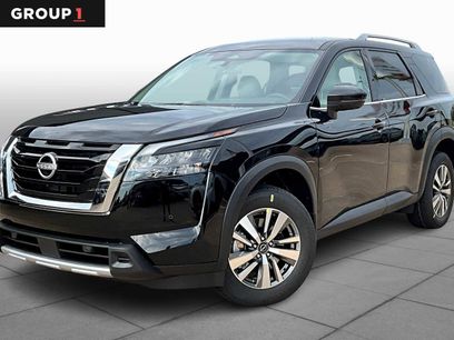 New 2025 Nissan Pathfinder SL