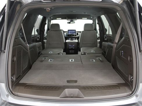 Used 2021 Chevrolet Tahoe LT image 11