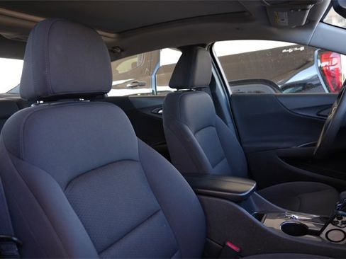 Used 2022 Chevrolet Malibu LT image 15