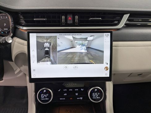 New 2026 Jaguar F-PACE R-Dynamic S image 18