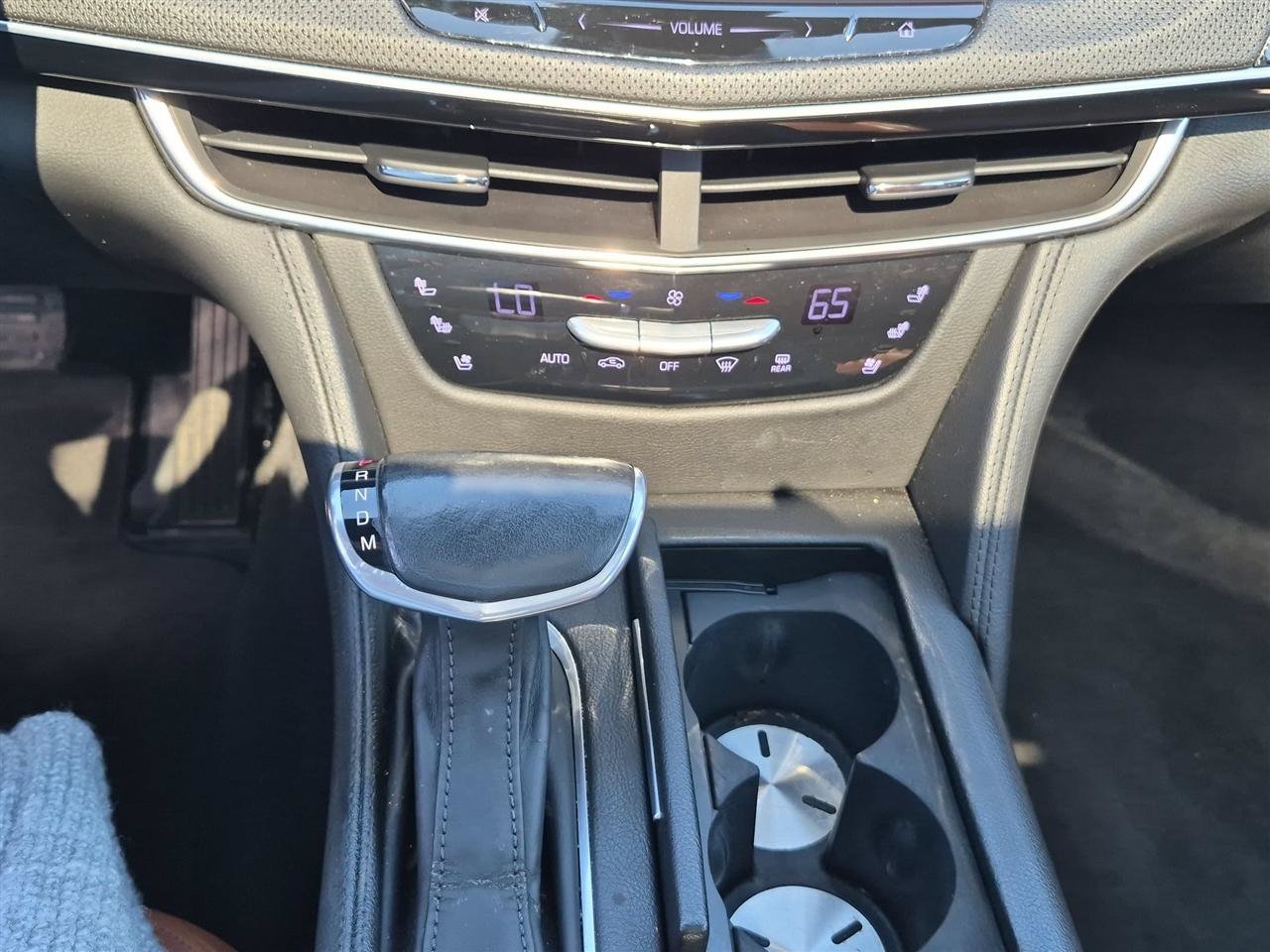 Used 2016 Cadillac CT6 Luxury RWD image 26
