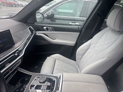 Certified 2024 BMW X5 xDrive40i w/ Premium Package AWD/4WD image 22