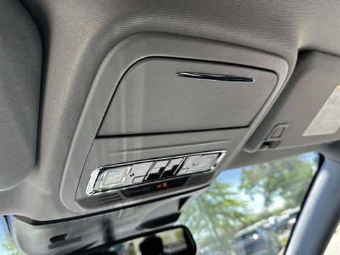Used 2022 Lincoln Corsair AWD w/ Premium Package image 49