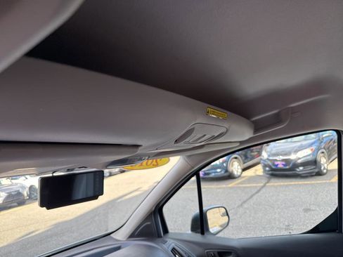 Used 2016 Ford Transit Connect XL image 31