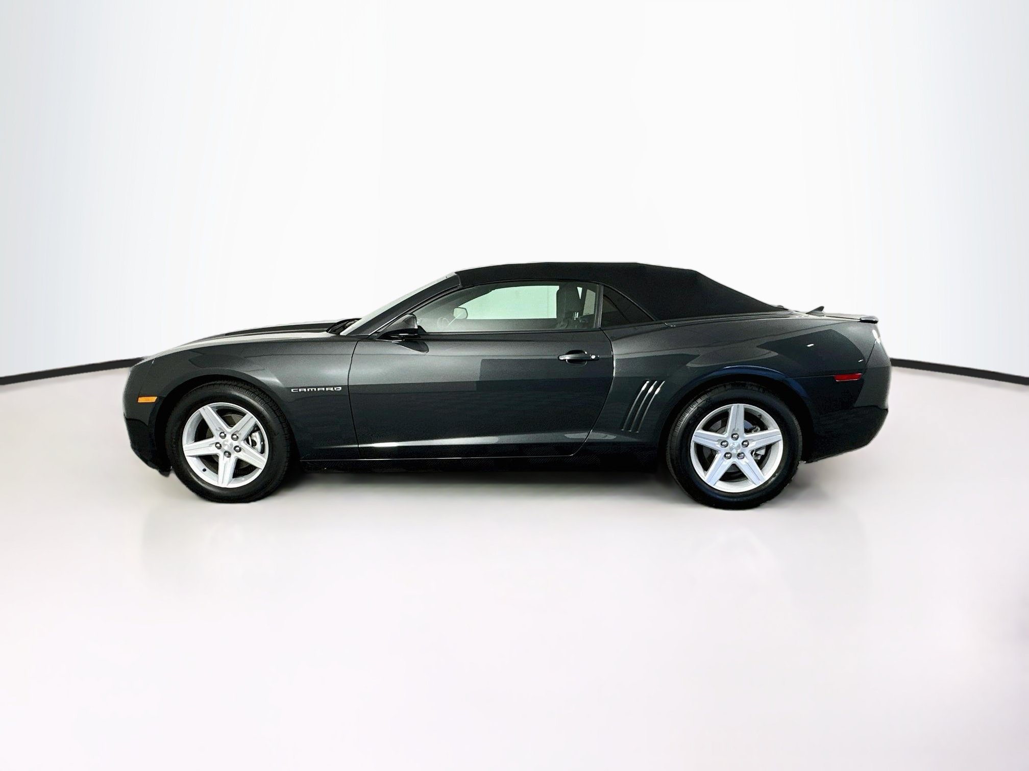 Used 2012 Chevrolet Camaro LT RWD image 4