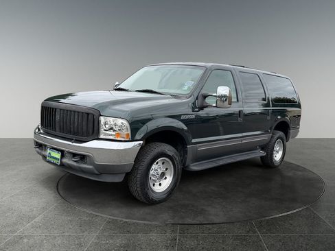 Used 2003 Ford Excursion XLT AWD/4WD image 3