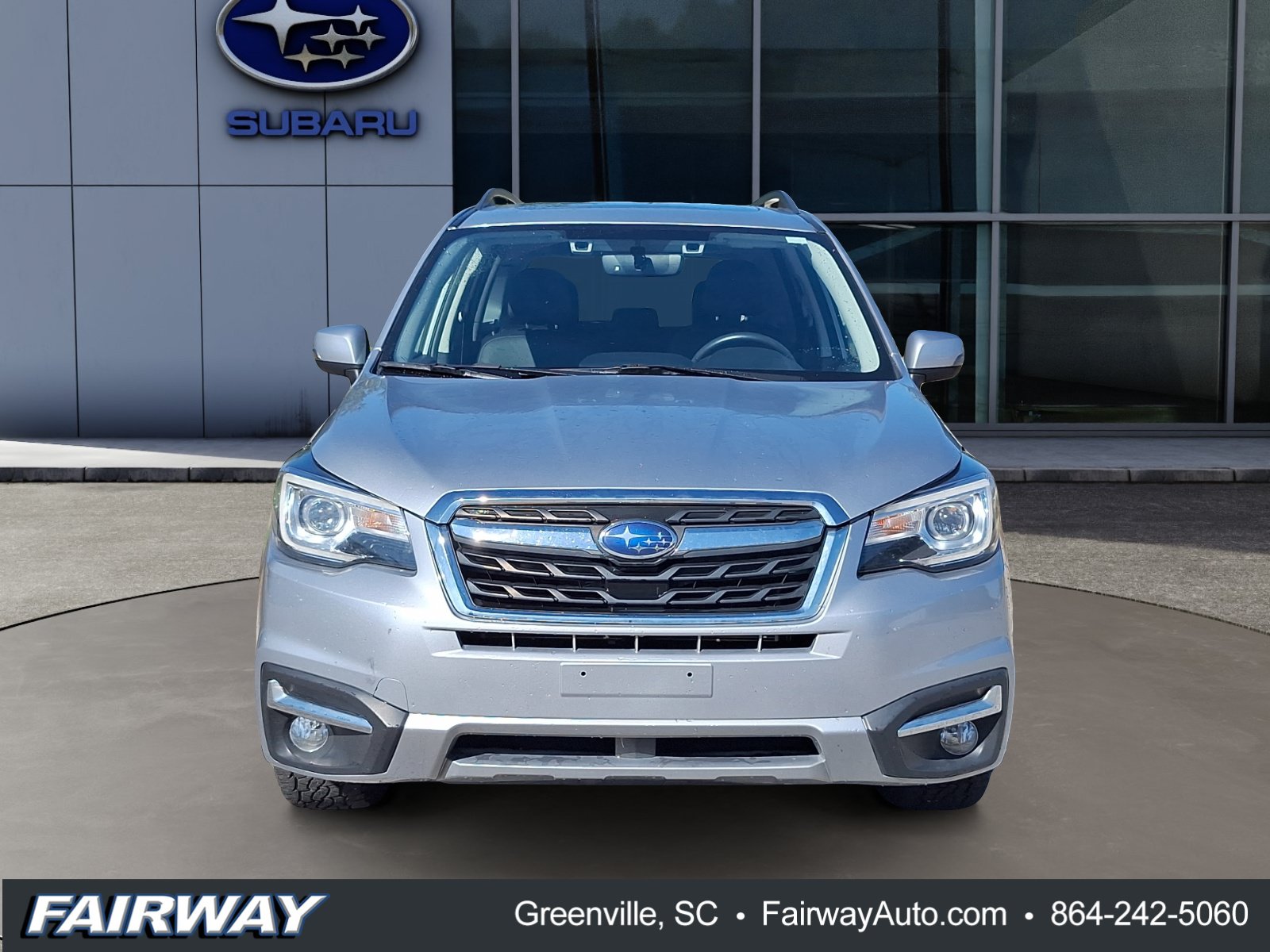 Used 2017 Subaru Forester 2.5i Touring AWD/4WD image 2
