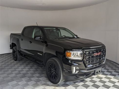 Used 2022 GMC Canyon Elevation image 2