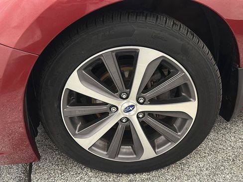 Used 2017 Subaru Legacy 2.5i Limited AWD/4WD image 12