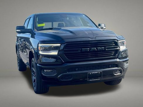 Used 2019 RAM 1500 Laramie AWD/4WD image 8