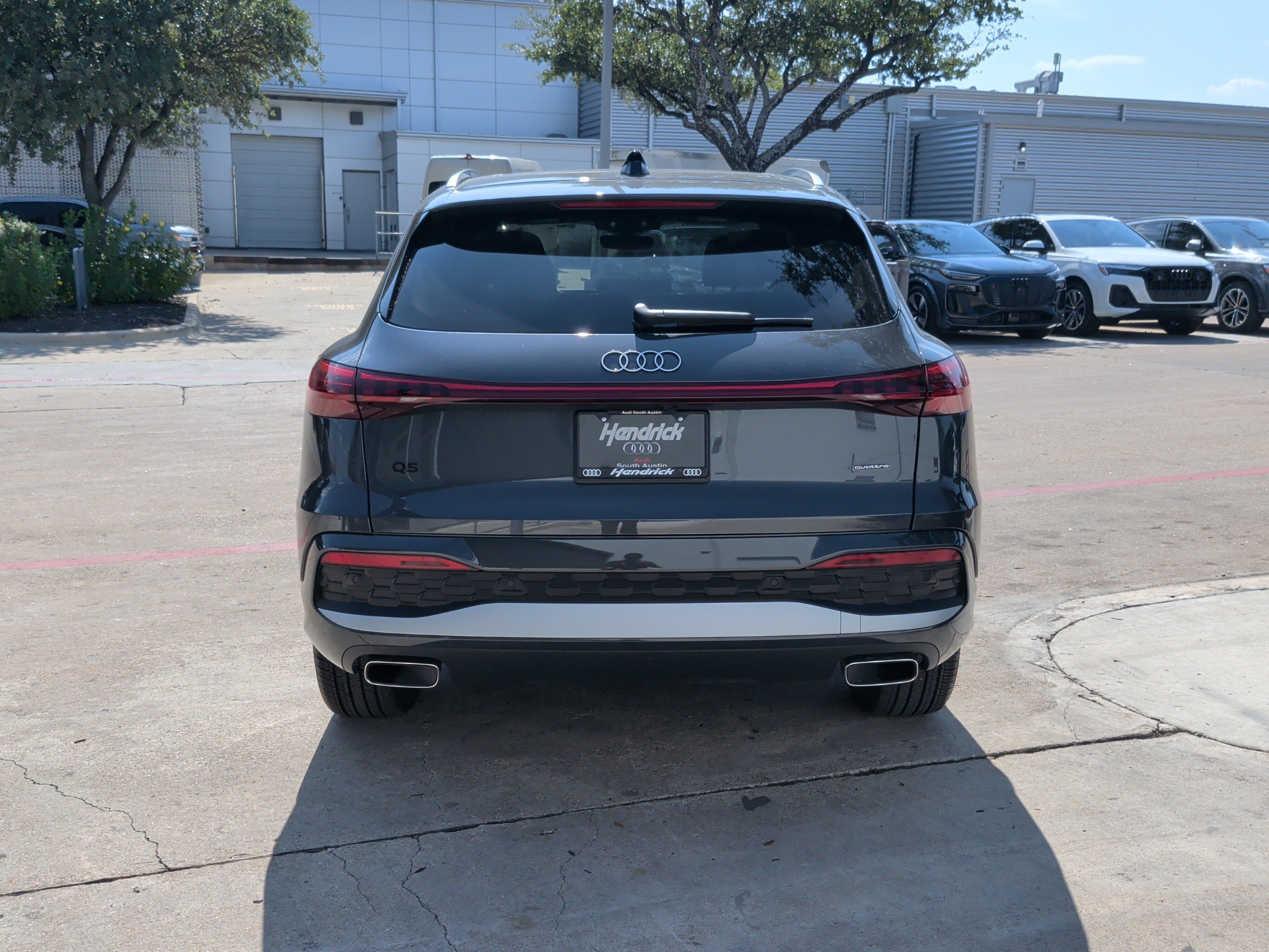 Used 2025 Audi Q5 Premium w/ Convenience Package AWD/4WD image 9