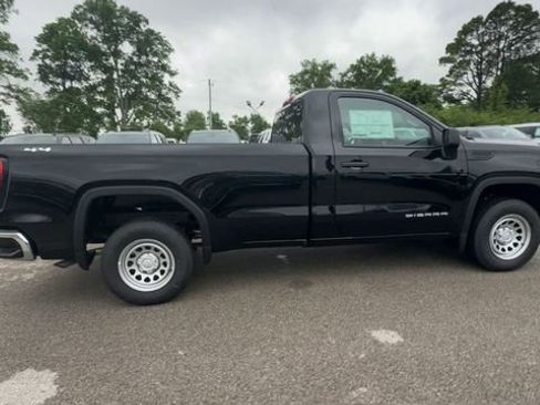 New 2026 GMC Sierra 1500 Pro AWD/4WD image 9
