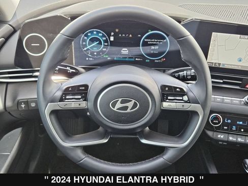 Used 2024 Hyundai Elantra Limited FWD image 24