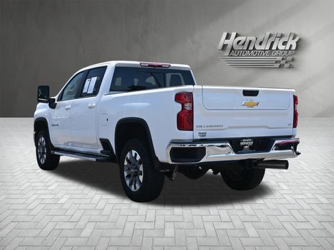 Used 2026 Chevrolet Silverado 2500 LT w/ Safety Package AWD/4WD image 8