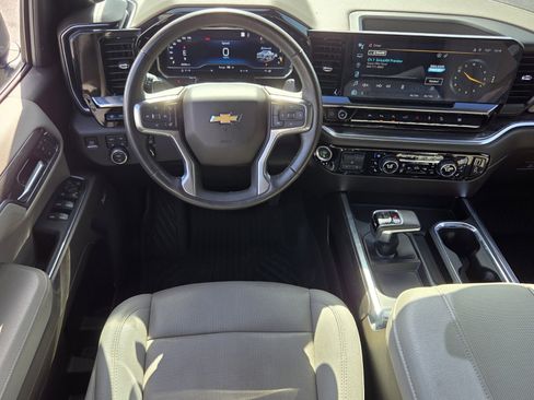 Certified 2023 Chevrolet Silverado 1500 LTZ w/ Technology Package AWD/4WD image 11