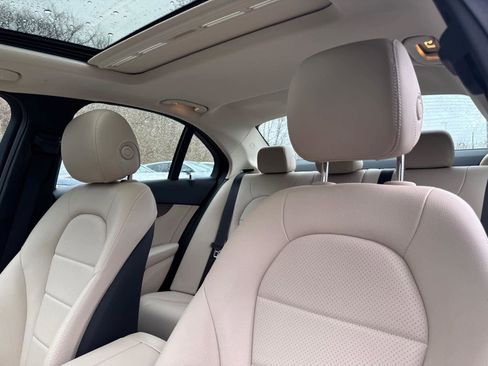 Used 2020 Mercedes-Benz C 300 4MATIC Sedan image 16