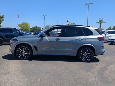 Used 2026 BMW X5 xDrive40i w/ M Sport Package image 9