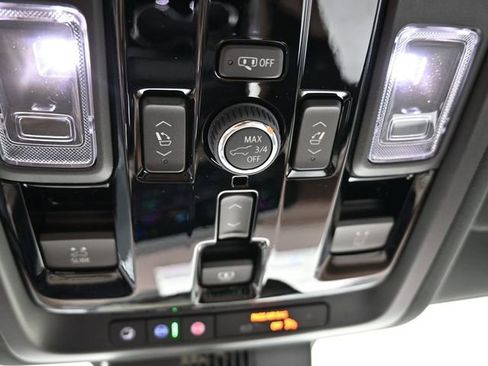 New 2026 Chevrolet Tahoe High Country w/ Sun And Tow Package image 33