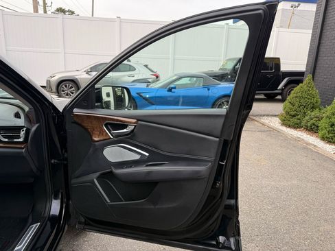 Used 2019 Acura RDX AWD w/ Advance Package image 28