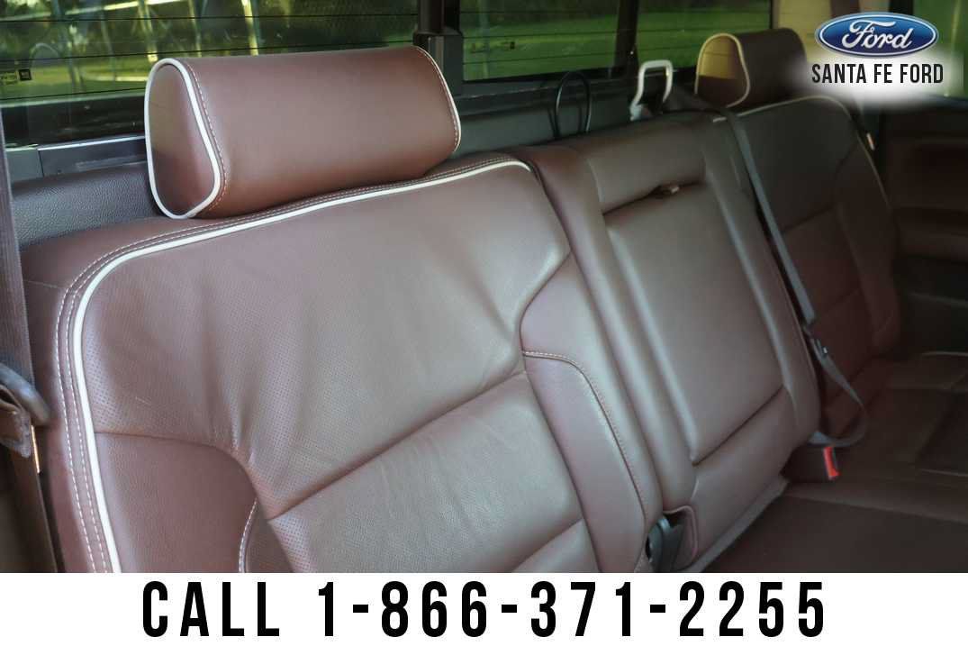 Used 2017 Chevrolet Silverado 1500 High Country AWD/4WD image 22