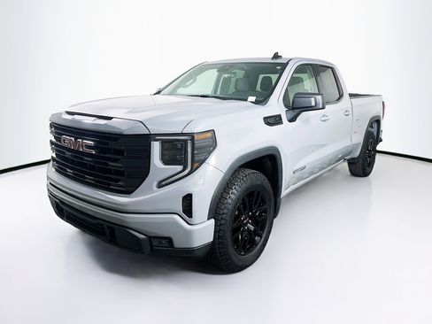 Used 2024 GMC Sierra 1500 Elevation image 3