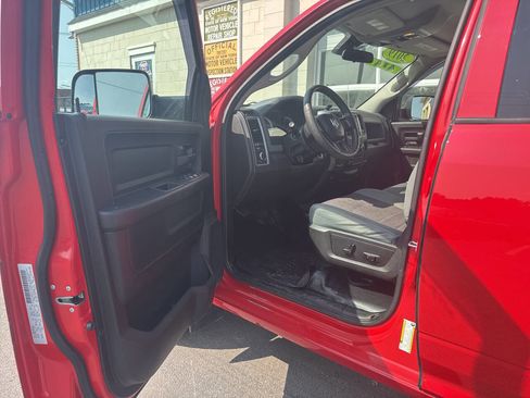 Used 2019 RAM 1500 Tradesman image 13