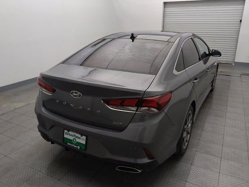 Used 2018 Hyundai Sonata Limited FWD image 7