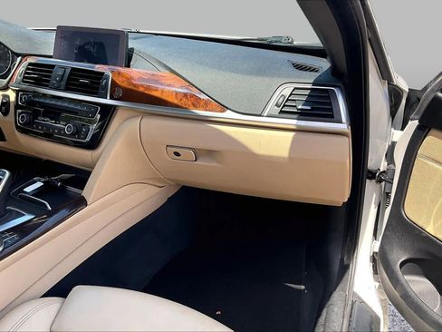 Used 2018 BMW 430i Convertible RWD image 17