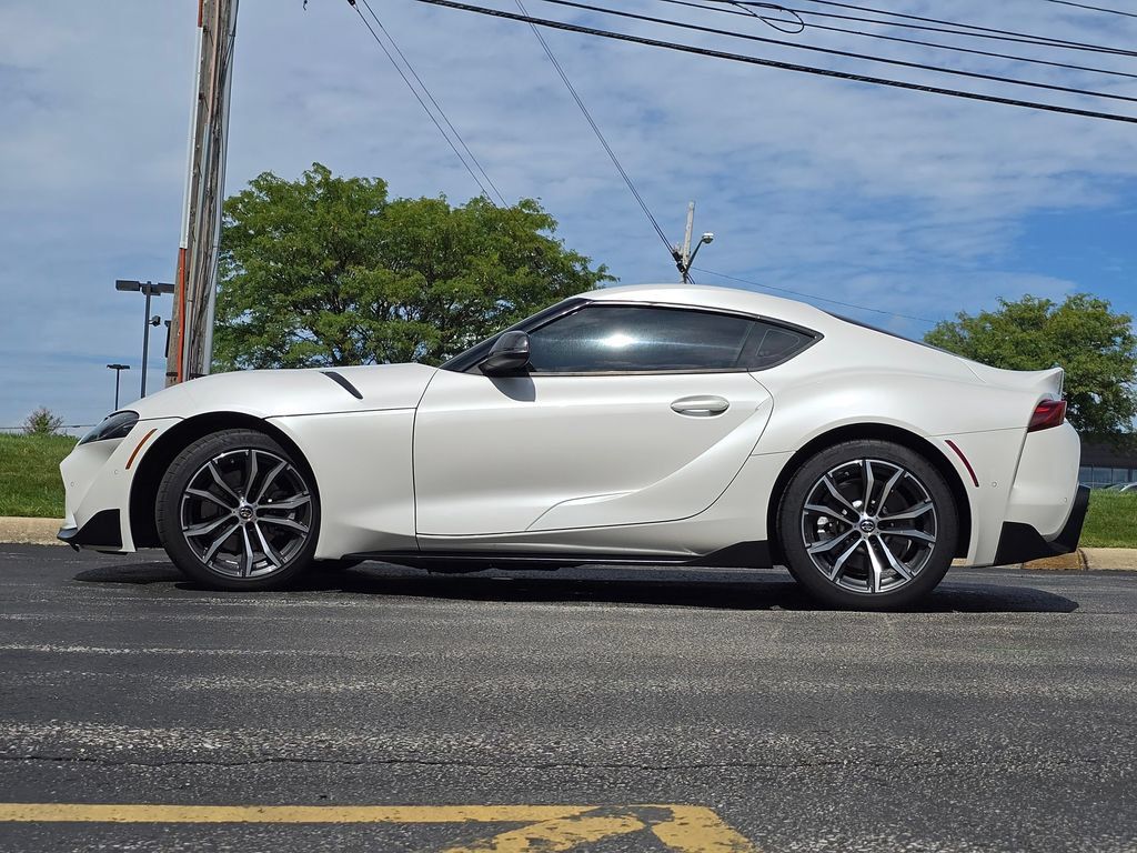 Used 2022 Toyota Supra w/ Safety & Technology Package RWD image 12