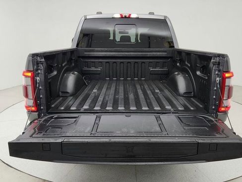 Used 2022 Ford F150 Lariat w/ Equipment Group 502A High image 40