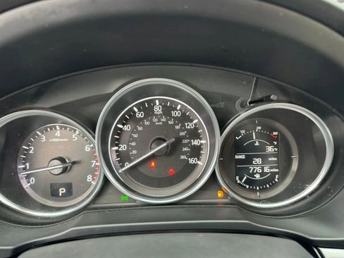 Used 2017 MAZDA CX-5 Touring w/ Preferred Equipment Package image 14