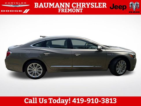 Used 2017 Buick LaCrosse FWD image 7