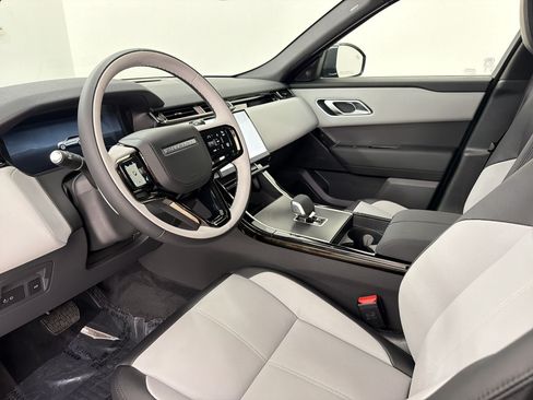 New 2026 Land Rover Range Rover Velar S AWD/4WD image 4