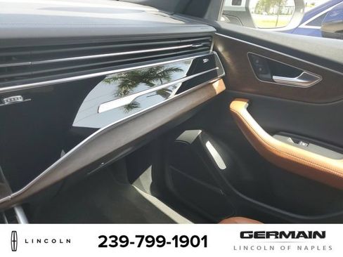 Used 2025 Audi Q8 Premium Plus w/ Premium Plus Package AWD/4WD image 36