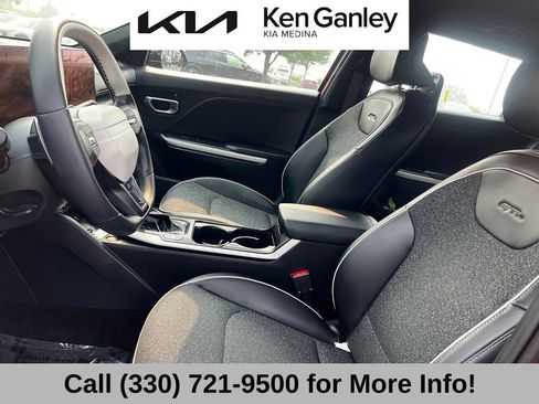Used 2025 Kia K4 GT-Line FWD image 12