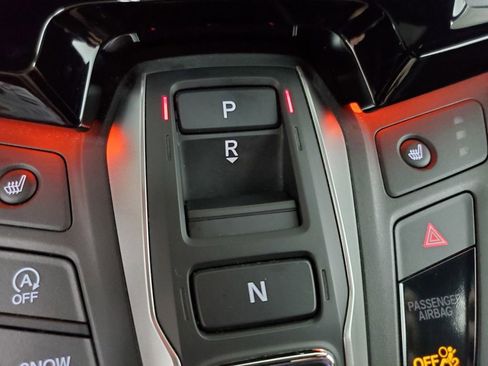 Used 2025 Honda Odyssey Sport-L image 16