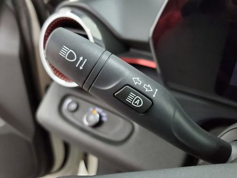 New 2026 Chevrolet Trax RS w/ Driver Confidence Package image 33