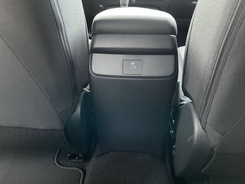 New 2026 Nissan Sentra SV w/ SV Convenience Package FWD image 17