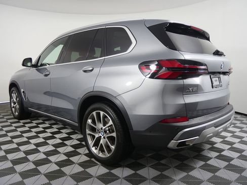 Used 2025 BMW X5 xDrive40i image 5