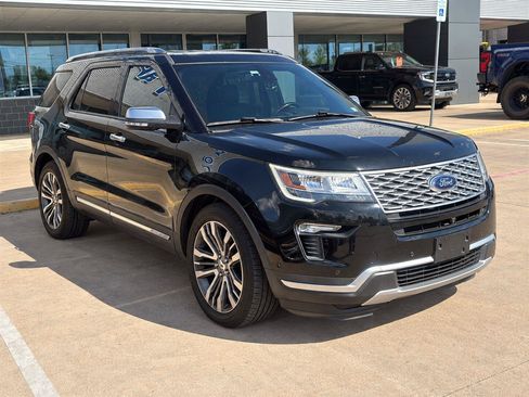 Used 2018 Ford Explorer Platinum AWD/4WD image 5