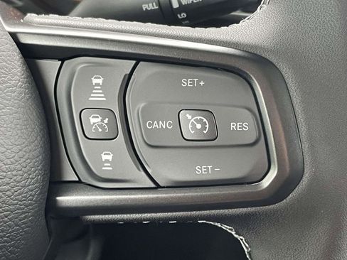New 2026 Jeep Gladiator Sport AWD/4WD image 30