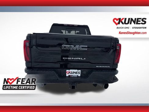Used 2024 GMC Sierra 3500 Denali Ultimate image 10