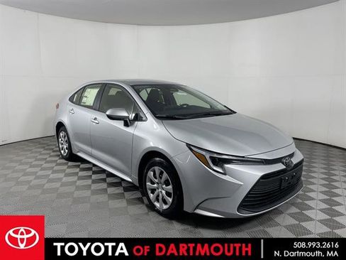 New 2026 Toyota Corolla LE image 1