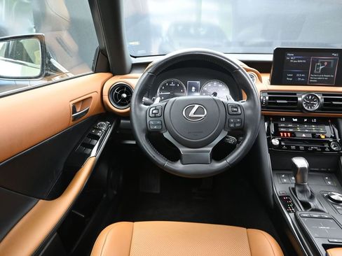 Used 2023 Lexus IS 300 w/ Comfort Package image 29