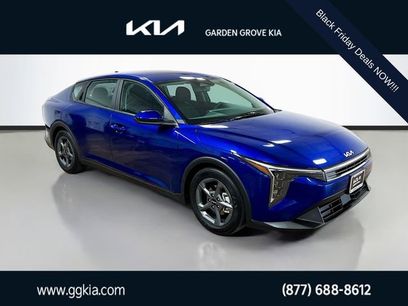 Certified 2025 Kia K4 LXS